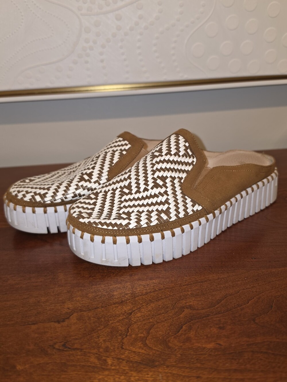 Ilse Jacobsen Brown and White Woven Slip-On Mules